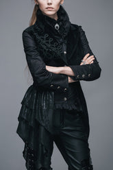 Schwarze gesponnene Samtweste mit chinesischem Froschknopf, floralem Spiralmuster, asymmetrischem Saum und Schnürung für Damen im Gothic-Stil